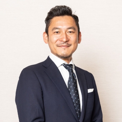 代表取締役 社長 CEO 遠山 功